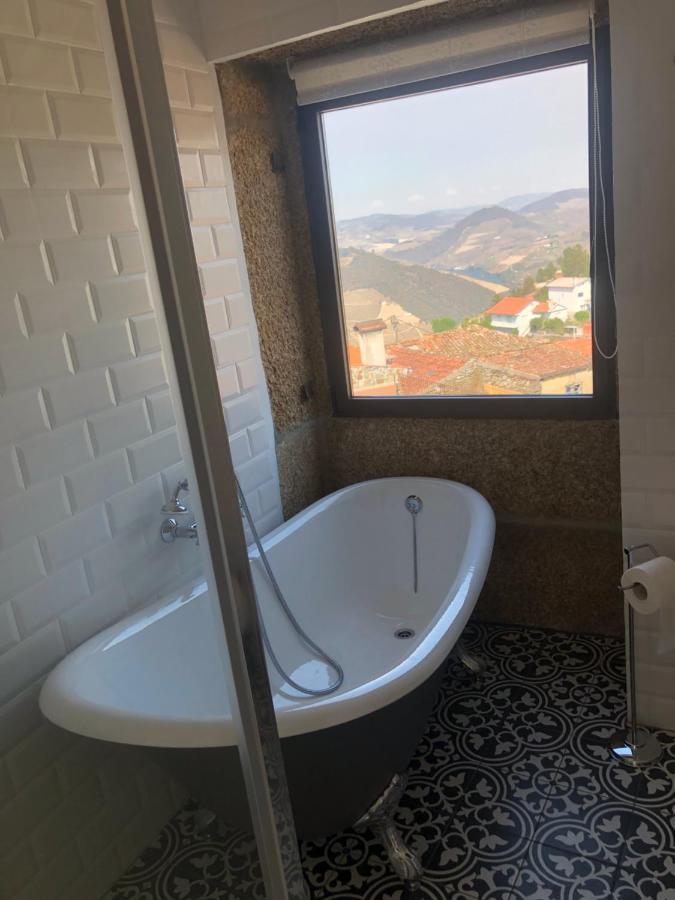 Castas Do Douro Villa Tabuaco Luaran gambar